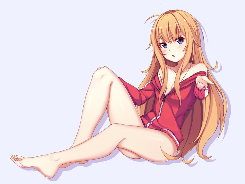 1girl 1girl bare_shoulders barefoot blonde_hair blue_background blush breasts collarbone commentary_request feet from_side full_body gabriel_dropout gabriel_tenma_white hand_on_own_knee head_tilt huan_(hao7551789) jacket long_hair looking_at_viewer messy_hair open_mouth photoshop_(medium) purple_eyes red_jacket silhouette simple_background sitting small_breasts toes track_jacket very_long_hair