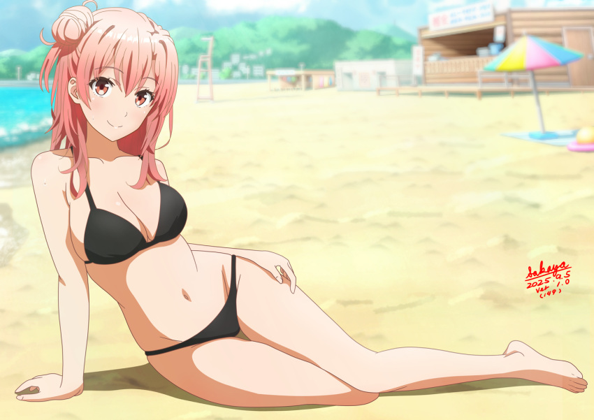 1girl alluring anime_coloring barefoot beach beach_umbrella bikini black_bikini blue_sky cleavage cloud commentary_request day derivative_work full_body hair_bun medium_breasts medium_hair outside pin_up pink_hair red_eyes sakayaya signature single_hair_bun single_side_bun sitting sky swimsuit umbrella yahari_ore_no_seishun_lovecome_wa_machigatteiru. yokozuwari yuigahama_yui