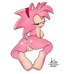 2007 amy_rose anus barefoot breasts butt female green_eyes hairband hedgehog hindpaw kio kio_(artist) kneeling looking_over_shoulder pink plantigrade sega solo sonic_(series)