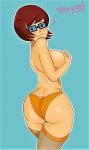 velma dinkley from scooby-doo