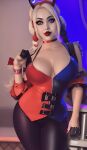  ai_generated big_breasts breasts breasts harley_quinn looking_at_viewer spicier_drip thick thick_legs thick_thighs 